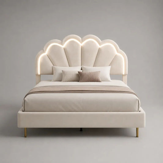 Lit coffre double 160 x 200 cm ivoire avec tête de lit coquillage à DEL, revêtement en velours et pieds en acier doré